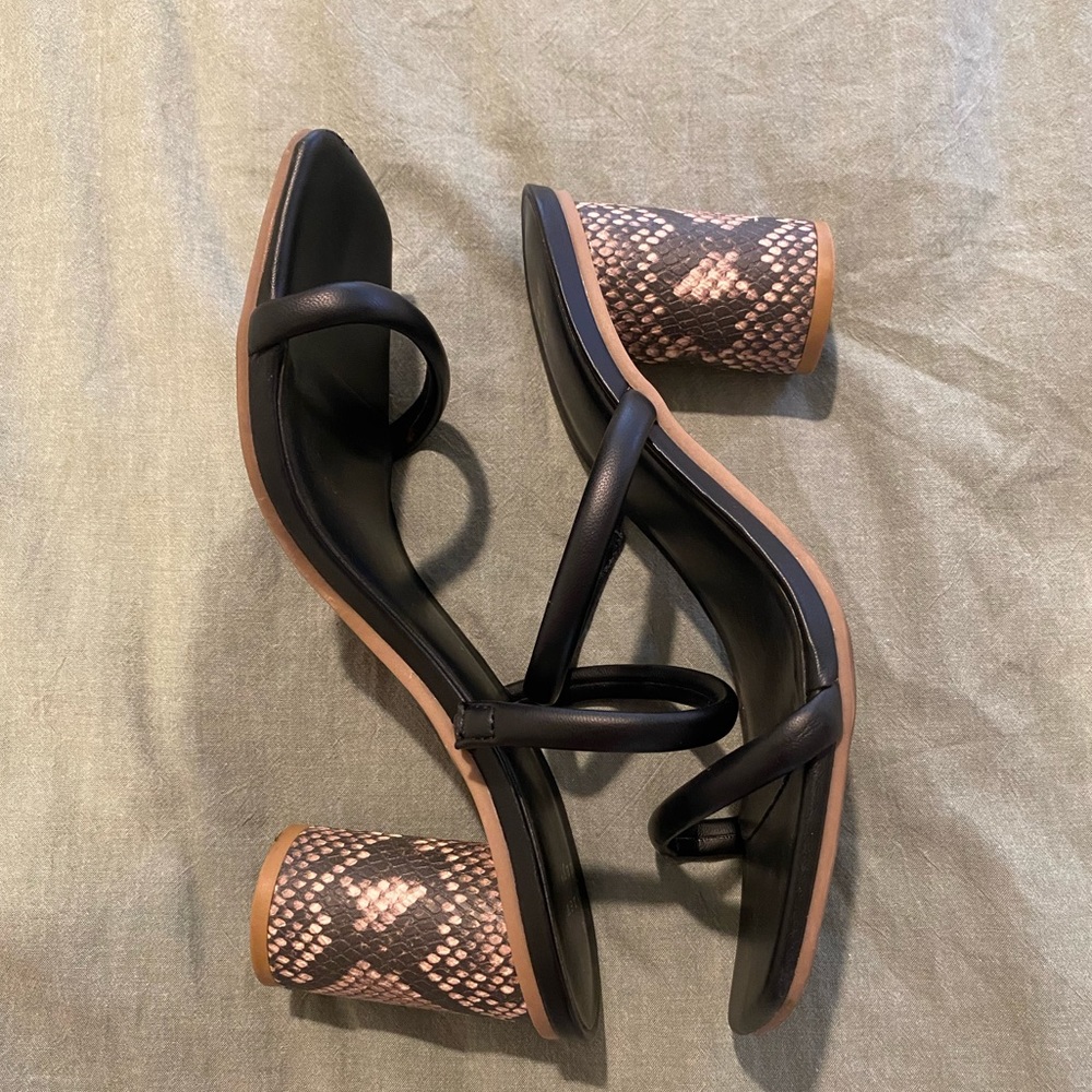 Straps black snakeskin heels